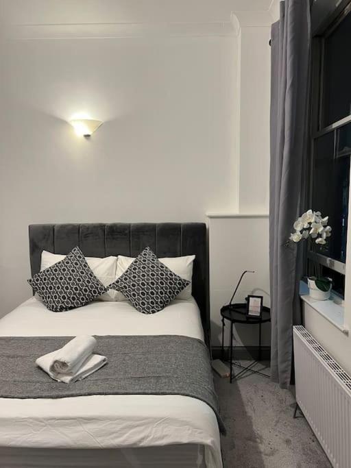 1 Bedroom Flat In Kings Cross! Londres Exterior foto